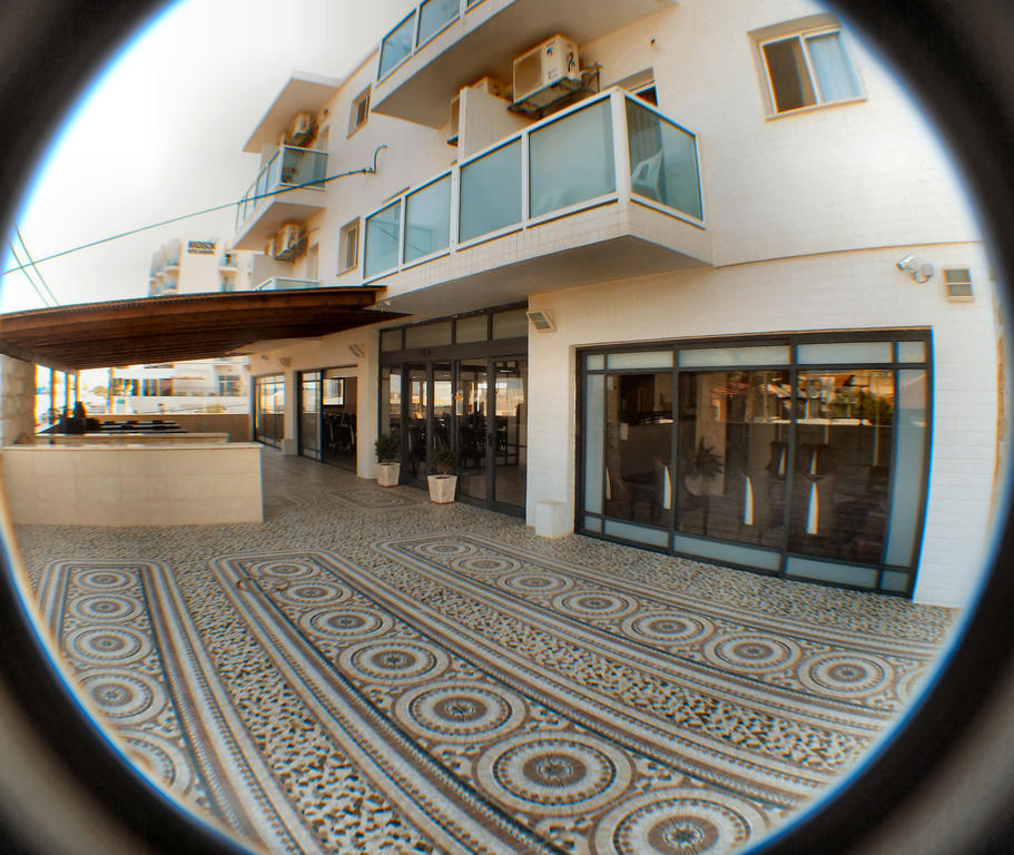 Sea Hotel And Restaurant Nahariya Exterior foto